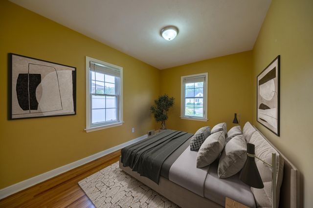 705 10th Street SW, Rochester, MN 55902