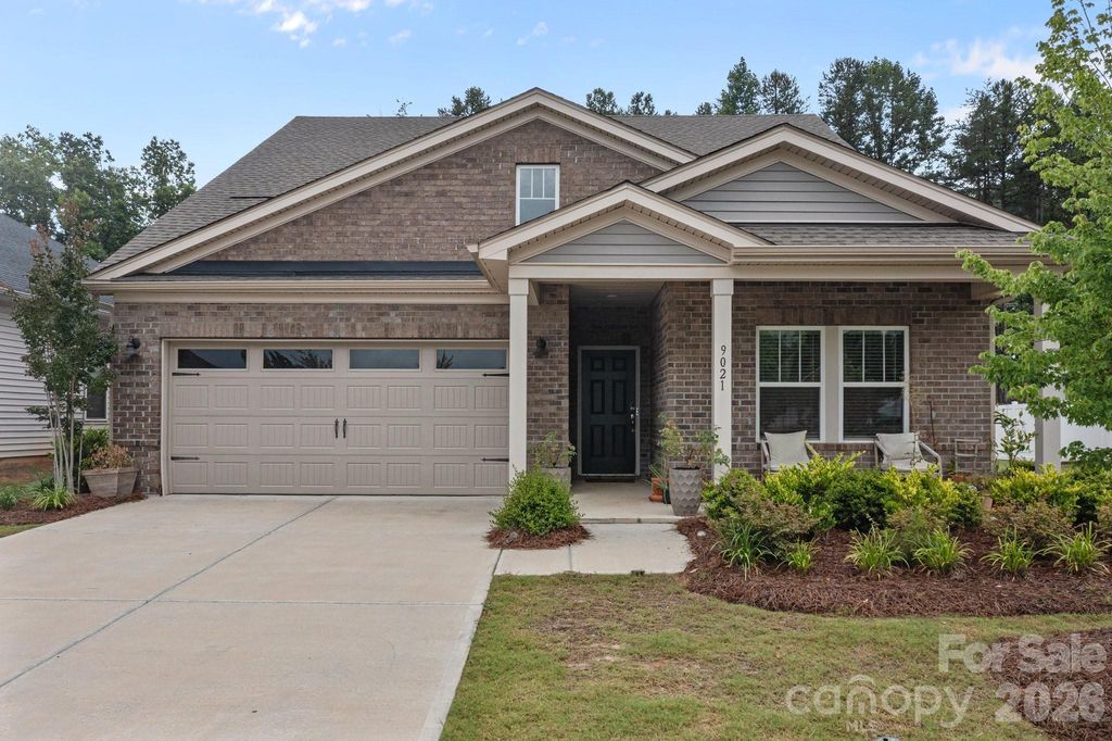 9021 Myrna Drive, Gastonia, NC 28056