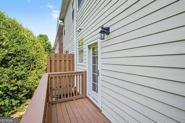 1128 Glenridge Place, Atlanta, GA 30342