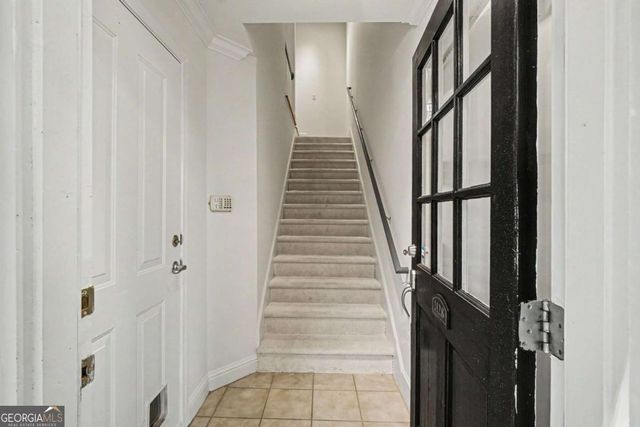 1128 Glenridge Place, Atlanta, GA 30342