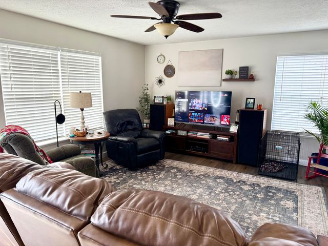 401 ASH ST, Ashland, MO 65010