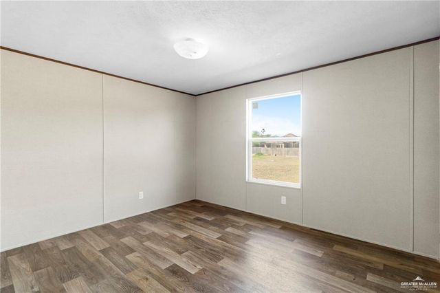 1336 S Vera Avenue, Weslaco, TX 78596