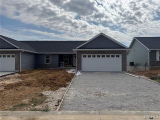 266 Railroad Street, Moscow Mills, MO 63362