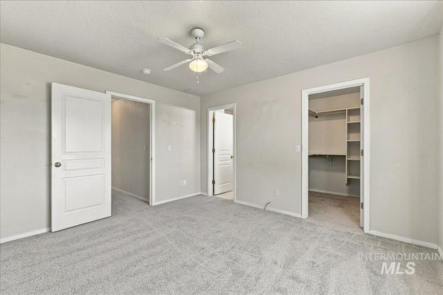 7649 Arlington Dr, Nampa, ID 83687