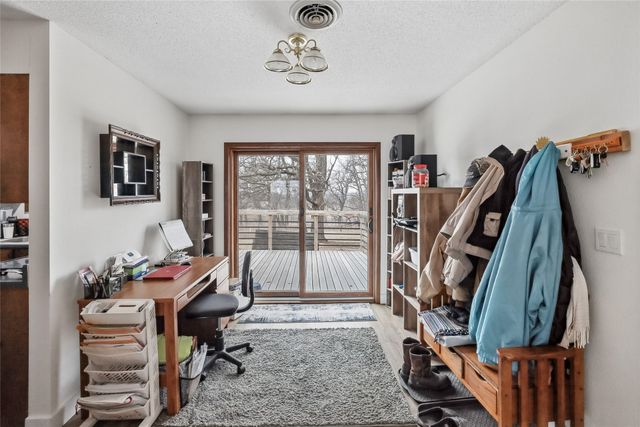 2099 E 156th Street N, Grinnell, IA 50112