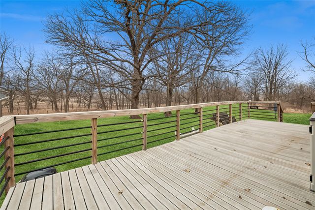 2099 E 156th Street N, Grinnell, IA 50112