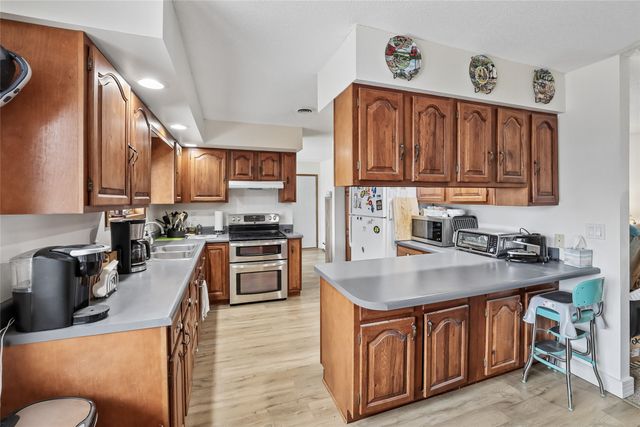 2099 E 156th Street N, Grinnell, IA 50112