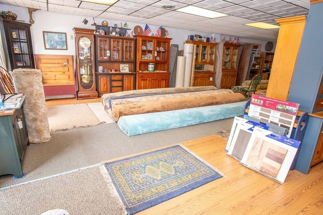 67 Central St, Winchendon, MA 01475