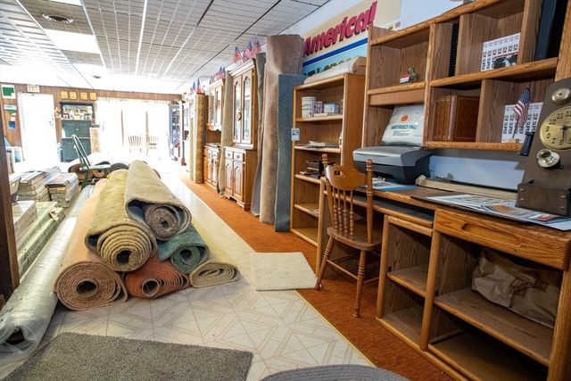67 Central St, Winchendon, MA 01475