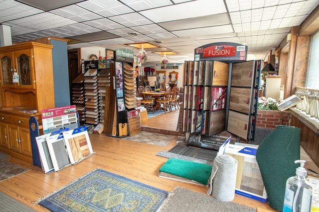 67 Central St, Winchendon, MA 01475
