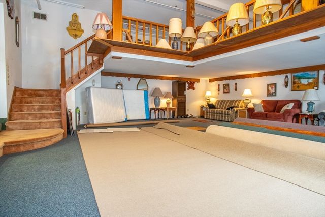 67 Central St, Winchendon, MA 01475