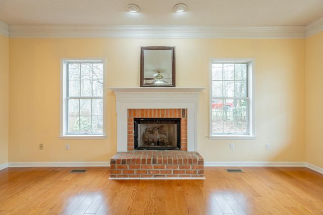 8917 Grey Mountain Drive, Ooltewah, TN 37363