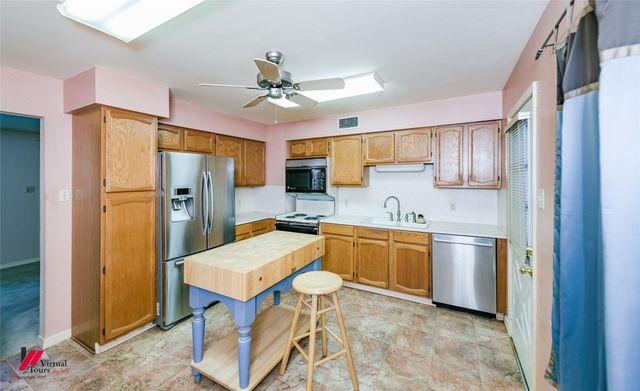 10003 Stratmore Circle, Shreveport, LA 71115