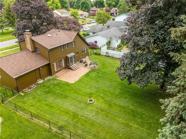 364 Marblehead Drive, Greece, NY 14615