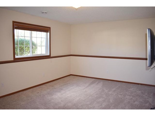 16231 50th Avenue N, Plymouth, MN 55446