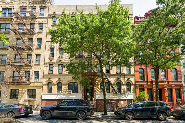 149 S 4th Street 1, Brooklyn, NY 11211