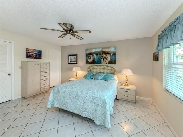 3167 NIGHT HERON LANE, Venice, FL 34293
