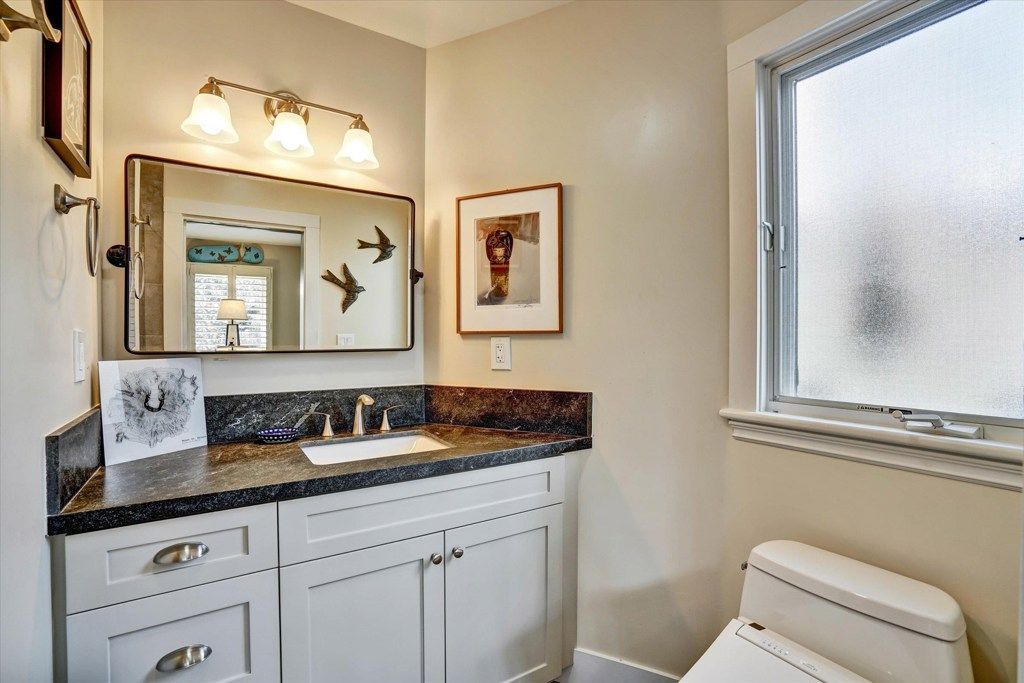 Image 50 of property listing at 2382 2382 Alameda Diablo, Diablo, CA 94528