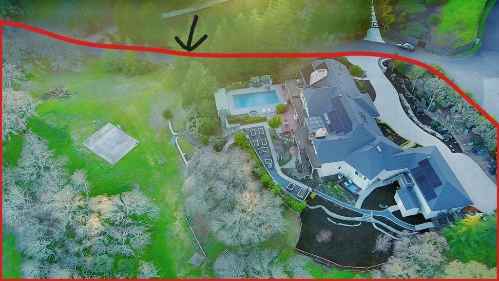 Image 57 of property listing at 2382 2382 Alameda Diablo, Diablo, CA 94528