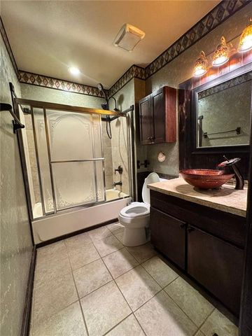 940 BOBCAT SE Court, Marietta, GA 30067