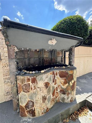 940 BOBCAT SE Court, Marietta, GA 30067