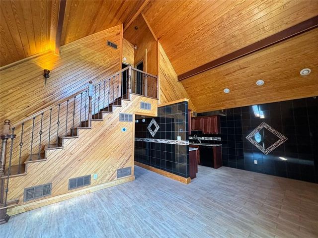 940 BOBCAT SE Court, Marietta, GA 30067