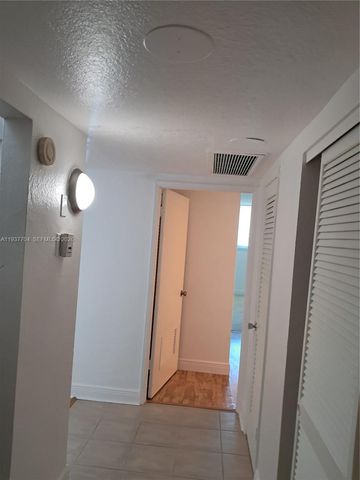 19380 Collins Avenue 806, Sunny Isles Beach, FL 33160