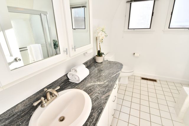 231 Fuller St, Brookline, MA 02446