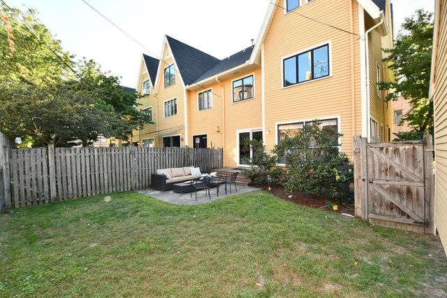 231 Fuller St, Brookline, MA 02446