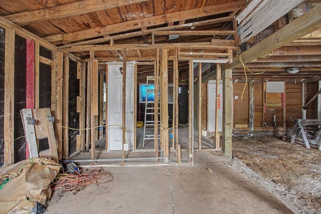 1813 29th Street, Galveston, TX 77550