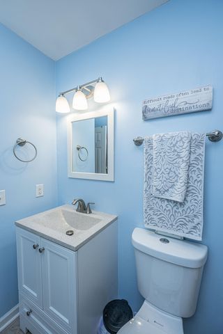 1240 Camellia Road, Charleston, SC 29407