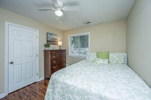 1240 Camellia Road, Charleston, SC 29407