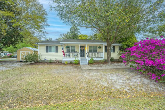 1240 Camellia Road, Charleston, SC 29407