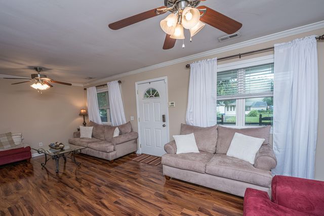 1240 Camellia Road, Charleston, SC 29407
