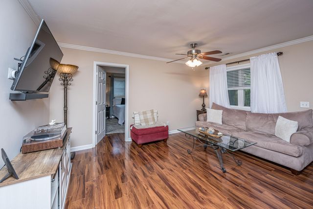 1240 Camellia Road, Charleston, SC 29407