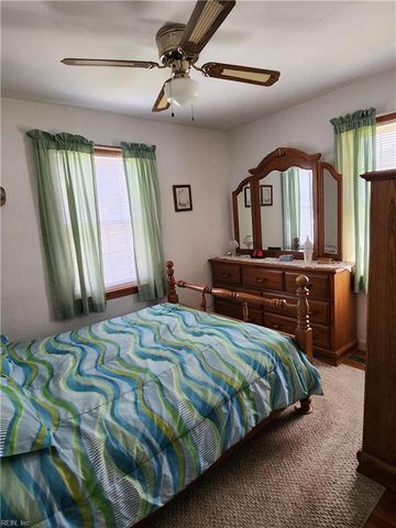 20 Greenbrier RD, Portsmouth, VA 23707