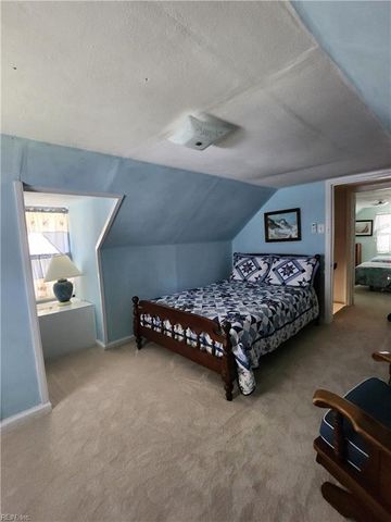 20 Greenbrier RD, Portsmouth, VA 23707