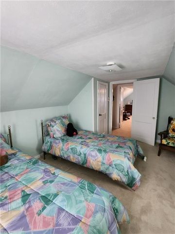 20 Greenbrier RD, Portsmouth, VA 23707