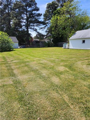 20 Greenbrier RD, Portsmouth, VA 23707