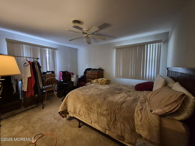 2 Holyoke Court 62, Whiting, NJ 08759