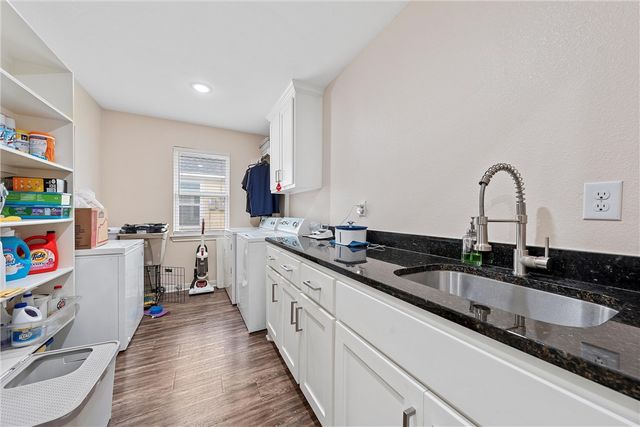 503 Washington Street, Mcgregor, TX 76657
