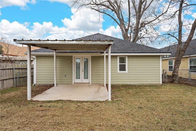 503 Washington Street, Mcgregor, TX 76657