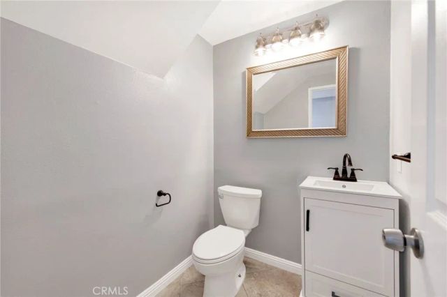 13343 Aldergrove, Sylmar, CA 91342