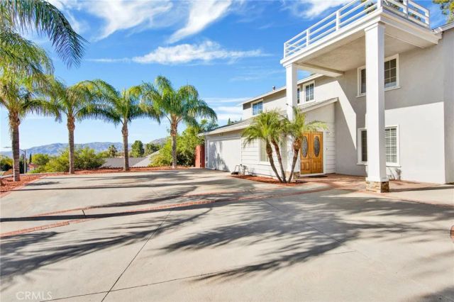 13343 Aldergrove, Sylmar, CA 91342