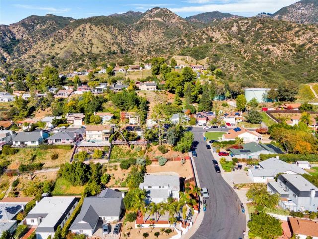 13343 Aldergrove, Sylmar, CA 91342