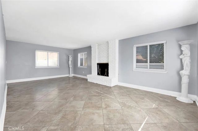 13343 Aldergrove, Sylmar, CA 91342