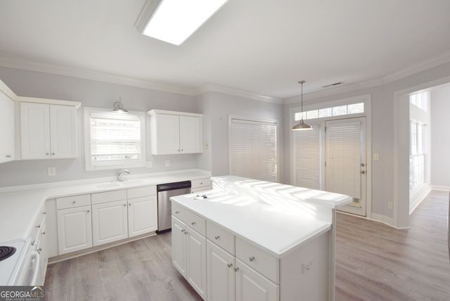 204 Lenox Drive, Peachtree City, GA 30269