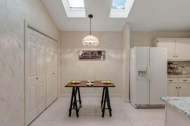 3346 Beech Point Drive, Houston, TX 77345