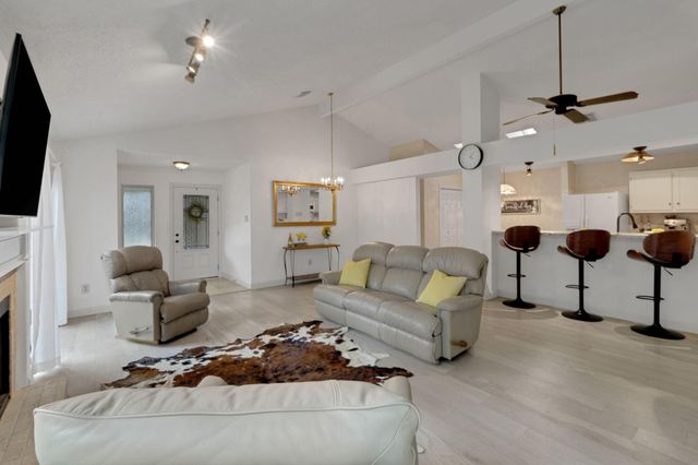 3346 Beech Point Drive, Houston, TX 77345