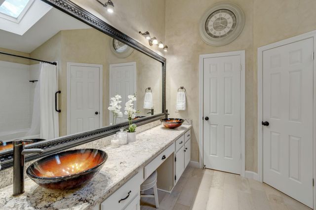 3346 Beech Point Drive, Houston, TX 77345